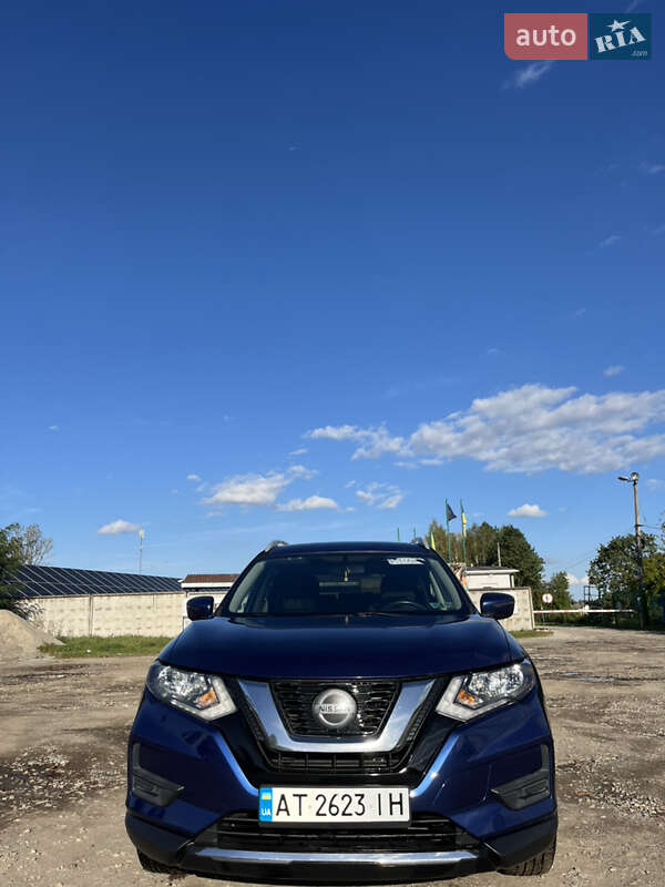 Nissan-3