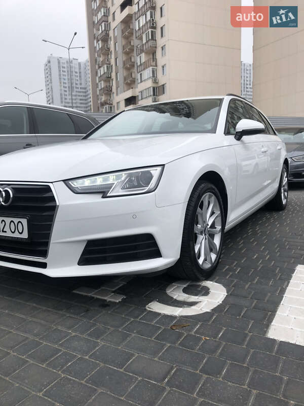 Audi A4 2017