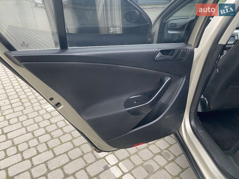 Volkswagen Passat 2007