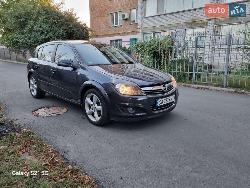 Opel Astra 2007