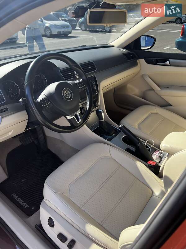Volkswagen Passat 2013