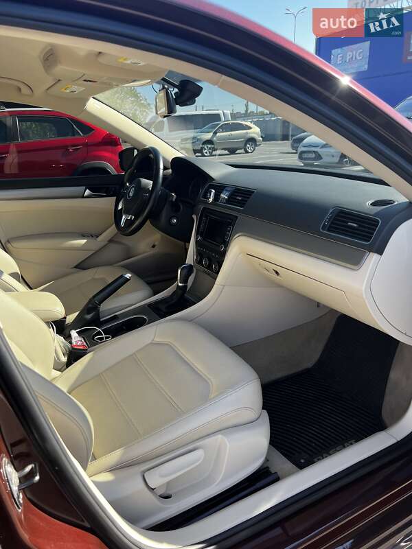 Volkswagen Passat 2013