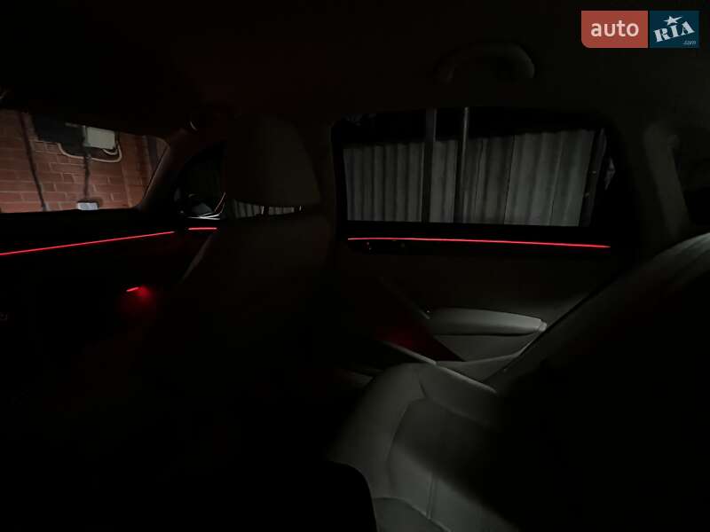 Volkswagen Passat 2013