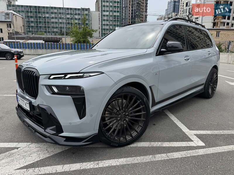 BMW X7 2023