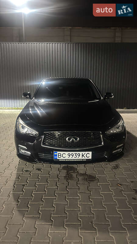 Infiniti Q50 2016