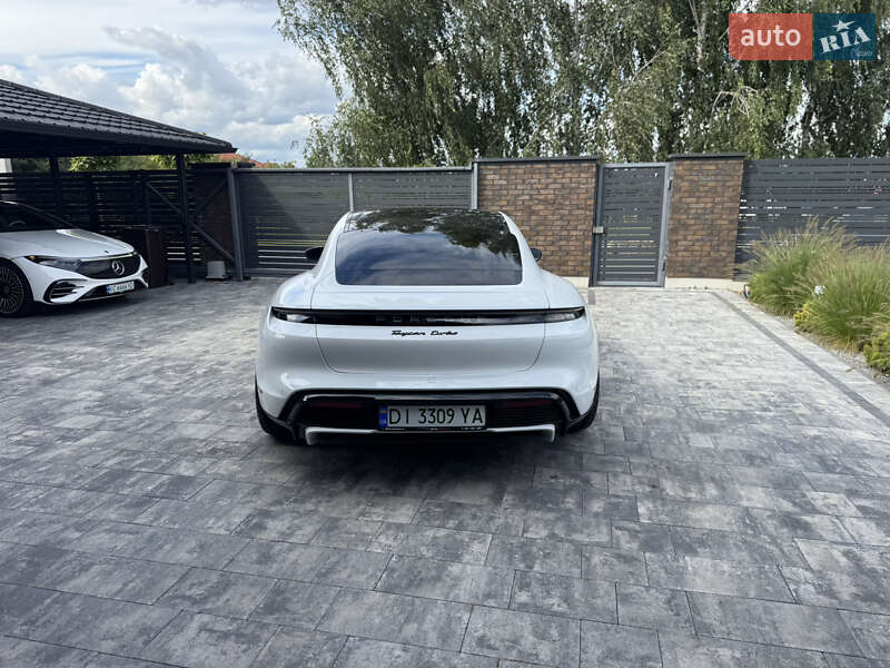 Porsche Taycan 2020