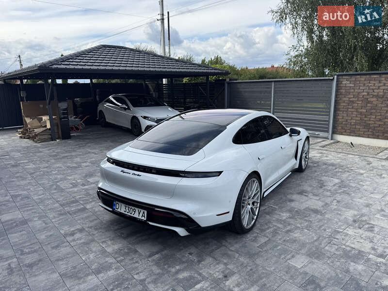 Porsche Taycan 2020