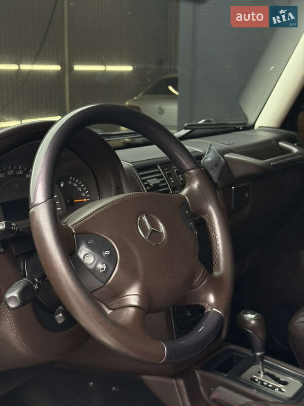 Mercedes-Benz G-Class 2007