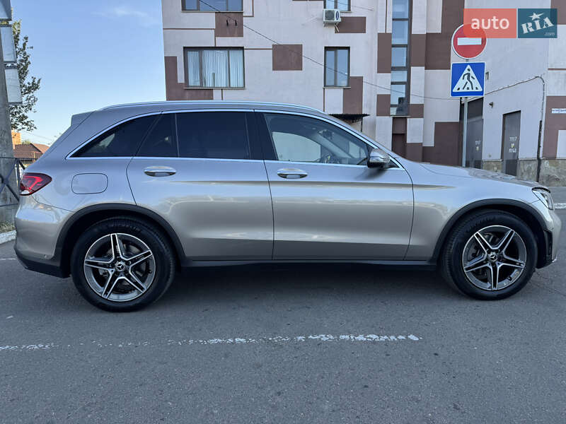 Mercedes-Benz GLC-Class 2020