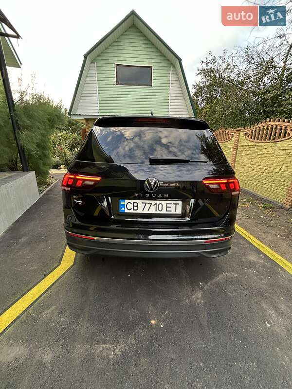 Volkswagen Tiguan 2023