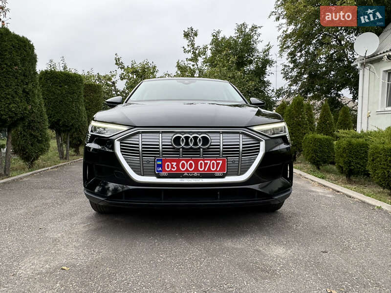 Audi-6