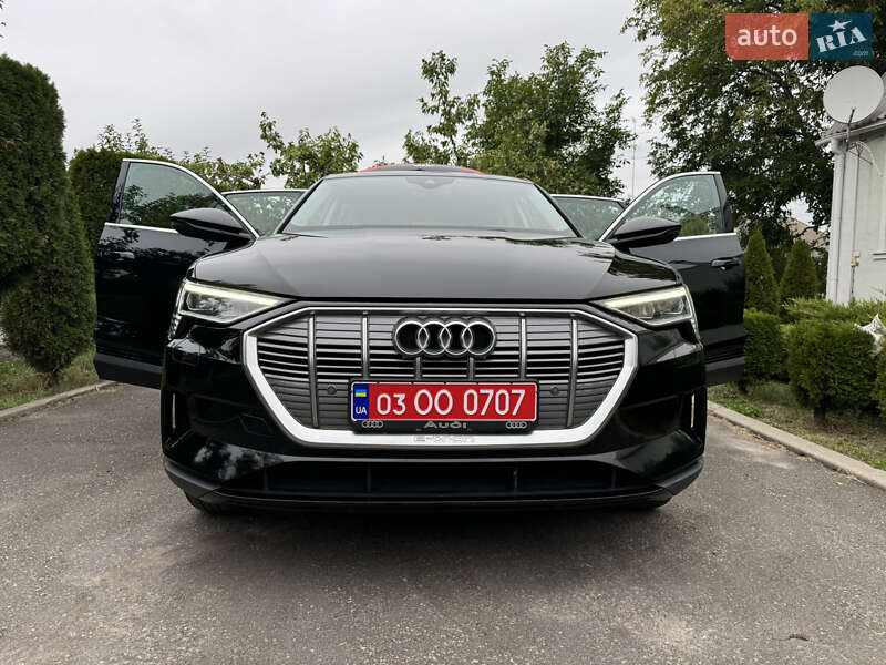 Audi-38