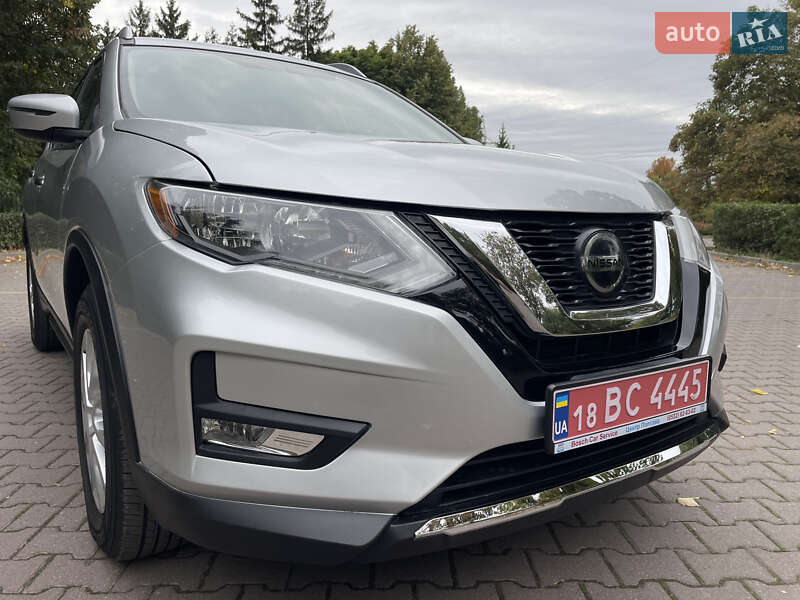 Nissan Rogue 2018