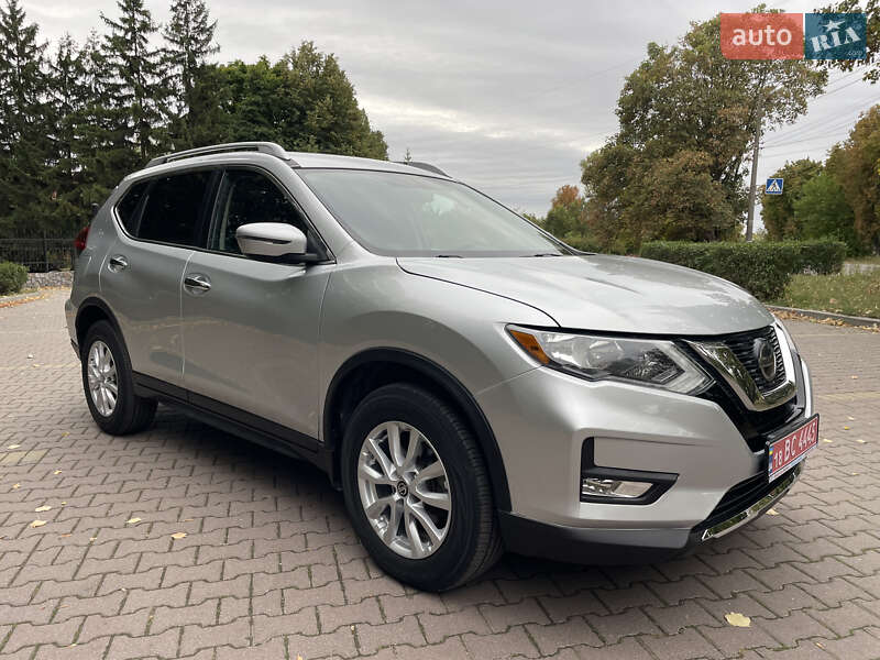 Nissan Rogue 2018