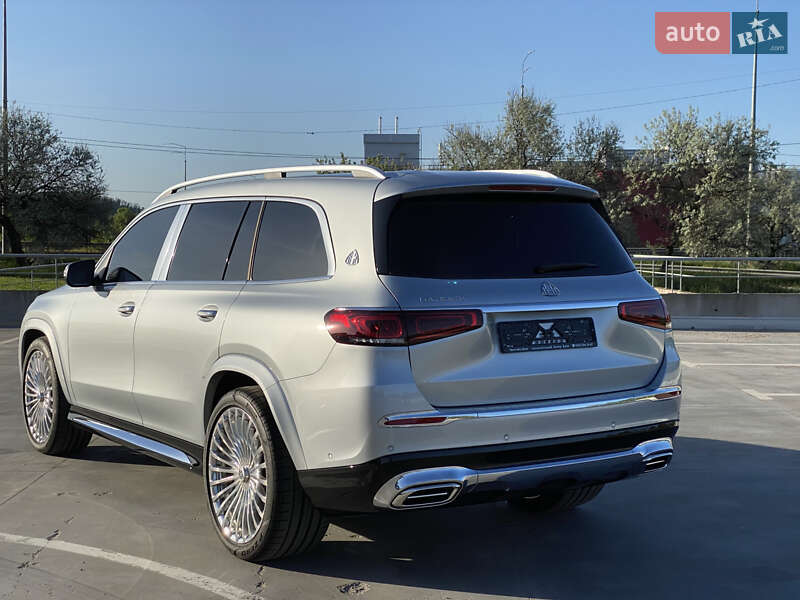 Mercedes-Benz Maybach 2021