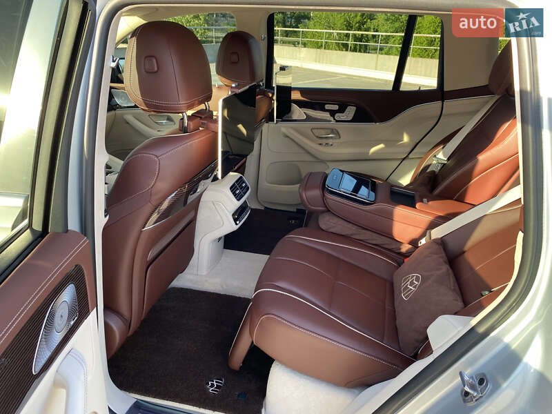 Mercedes-Benz Maybach 2021