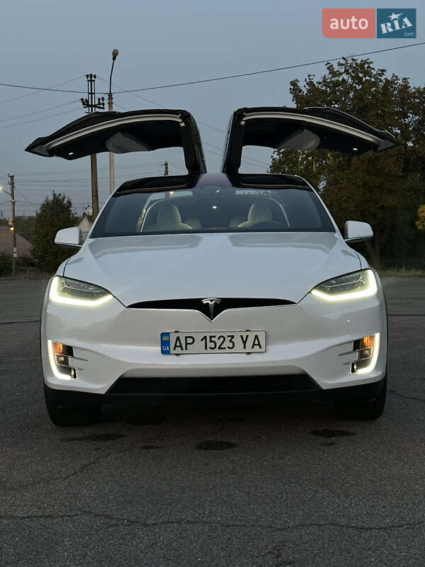 Tesla-5