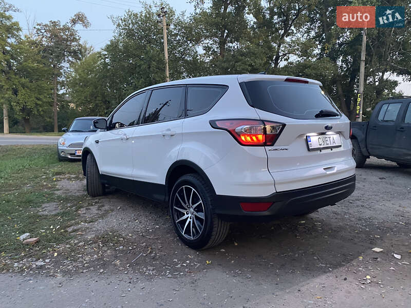 Ford Escape 2018