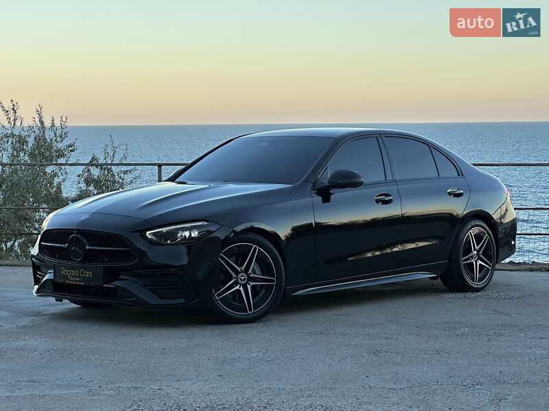 Mercedes-Benz C-Class 2024