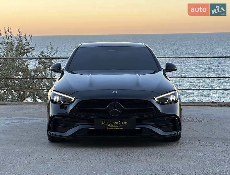 Mercedes-Benz C-Class 2024