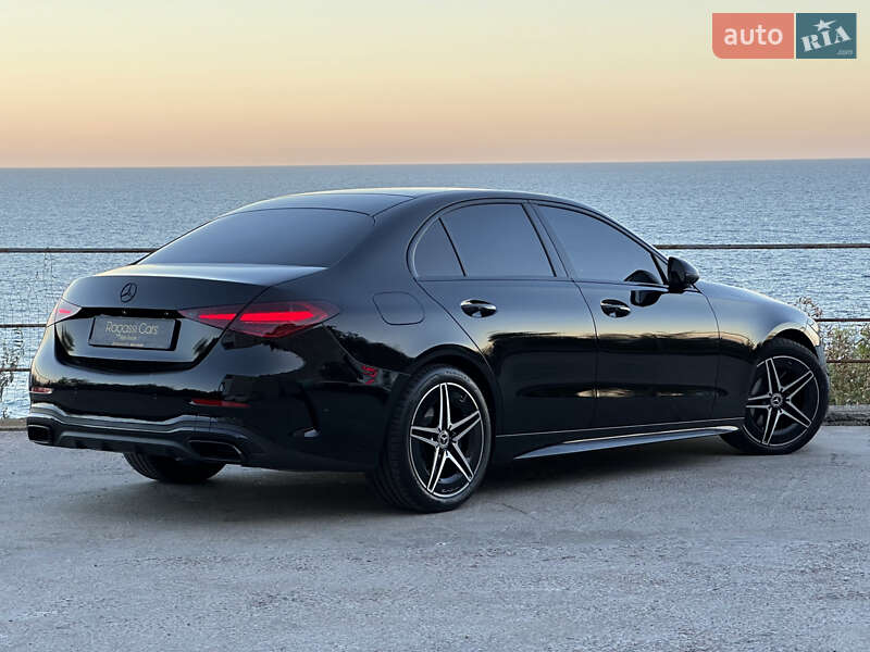 Mercedes-Benz C-Class 2024