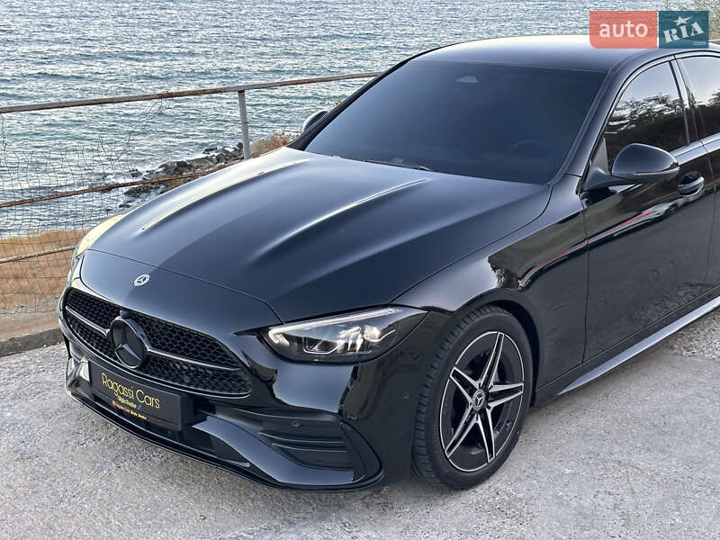 Mercedes-Benz C-Class 2024