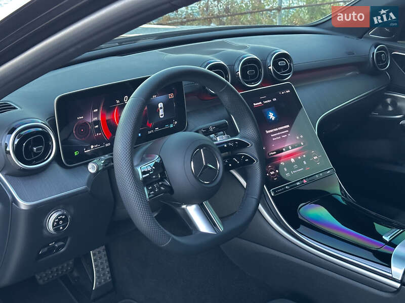 Mercedes-Benz C-Class 2024