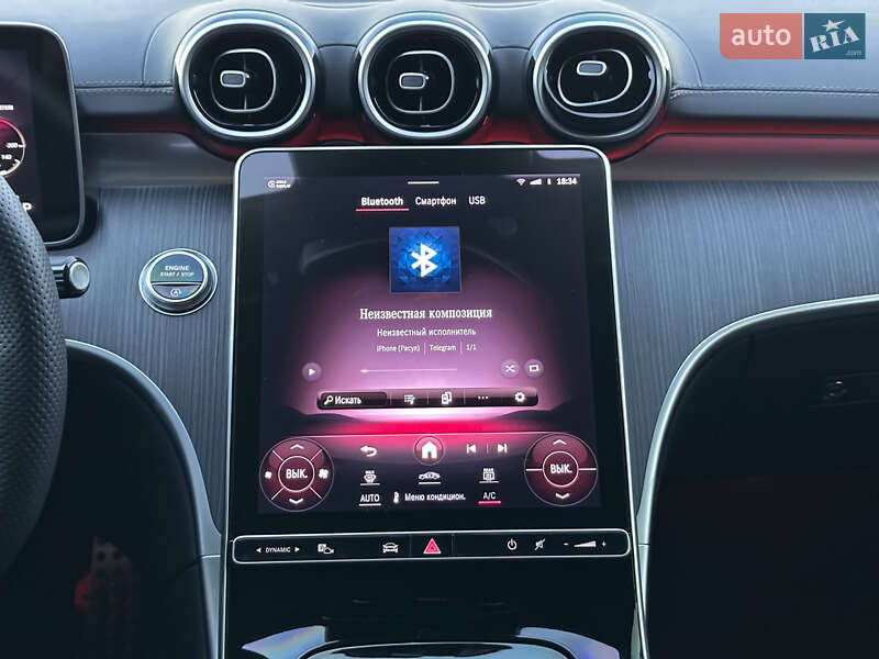 Mercedes-Benz C-Class 2024