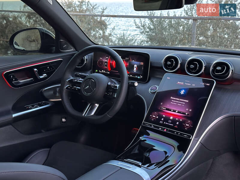 Mercedes-Benz C-Class 2024