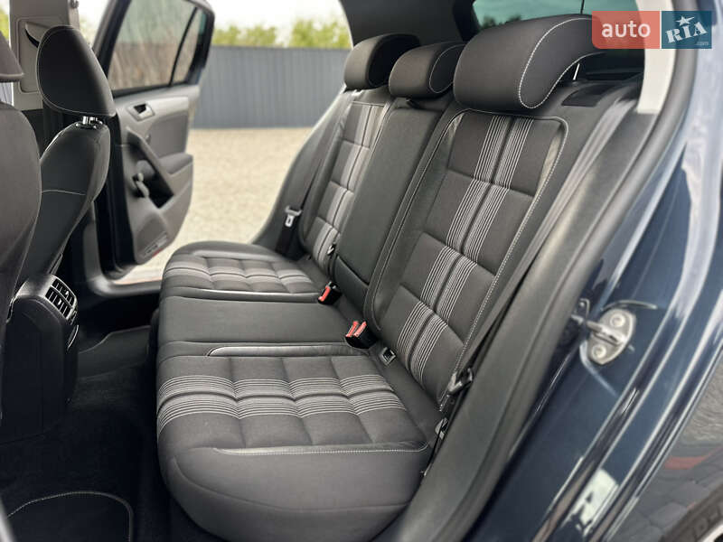 Volkswagen Golf 2012