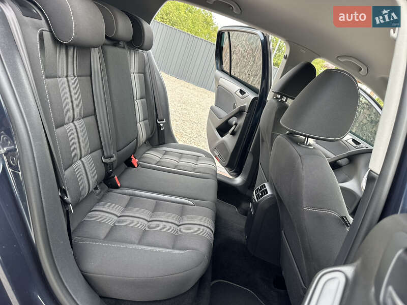 Volkswagen Golf 2012