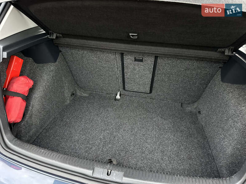 Volkswagen Golf 2012