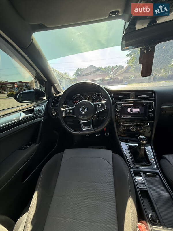 Volkswagen Golf 2013