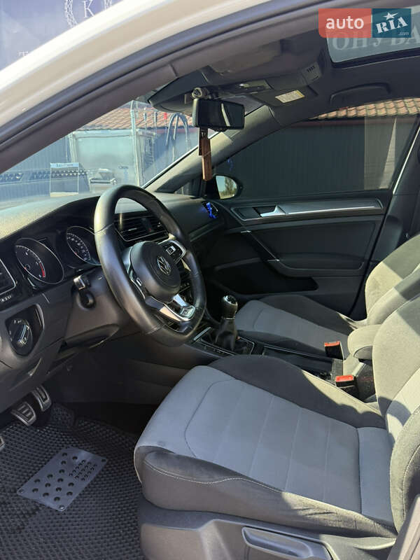 Volkswagen Golf 2013