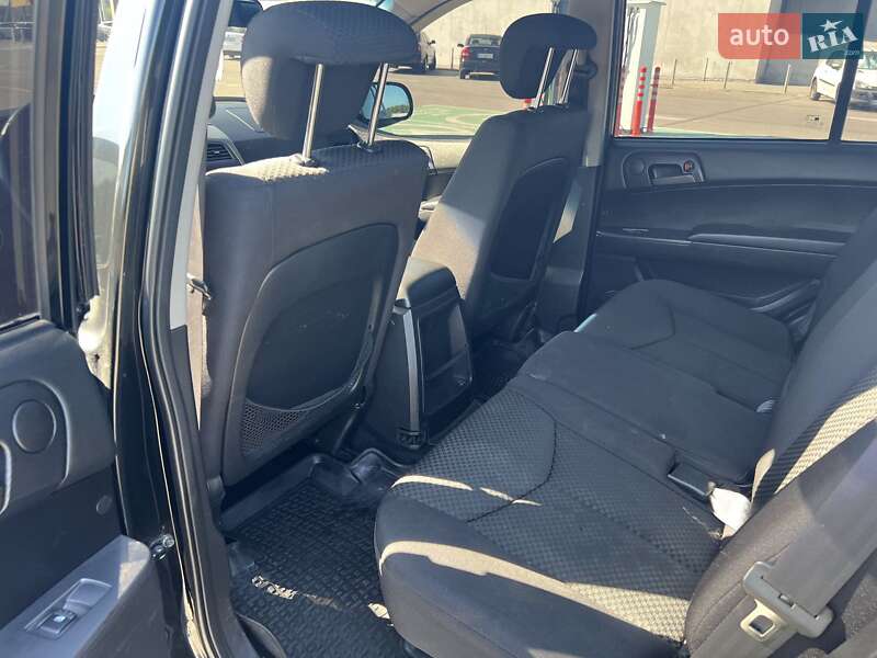 SsangYong Kyron 2013