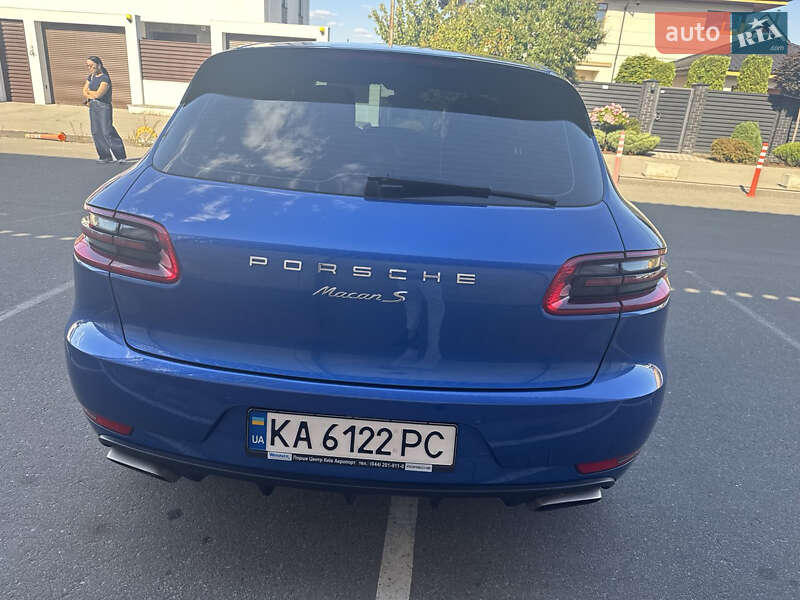 Porsche Macan 2016