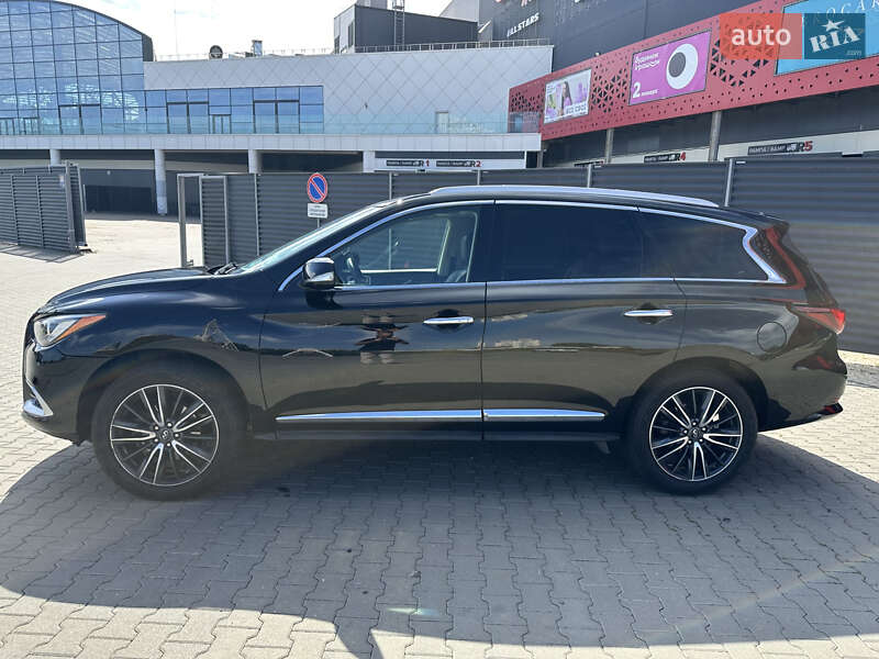 Infiniti-11