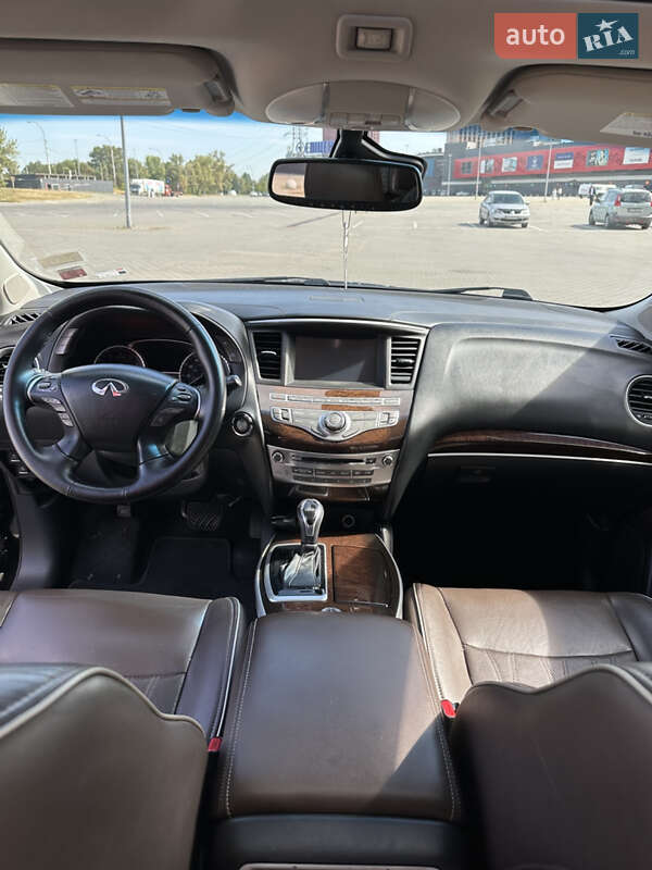 Infiniti-7