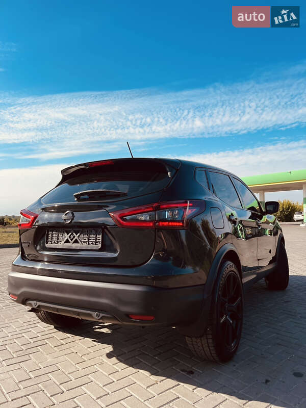 Nissan Rogue Sport 2020