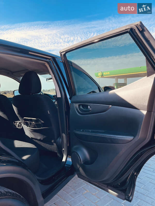 Nissan Rogue Sport 2020