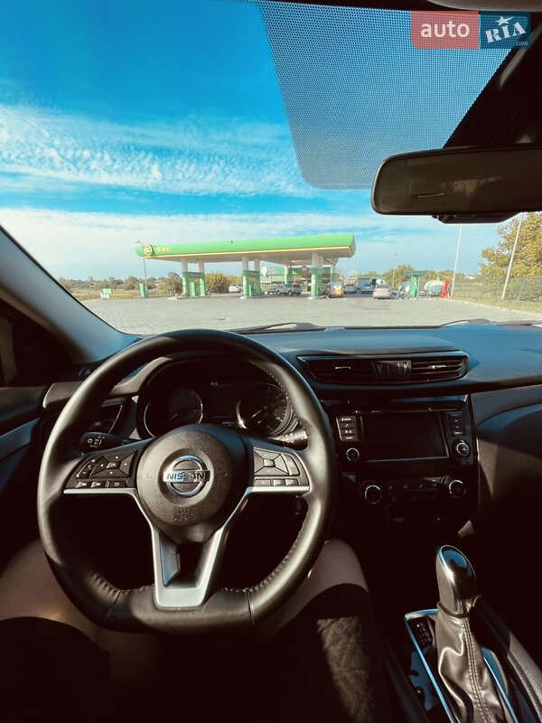 Nissan Rogue Sport 2020