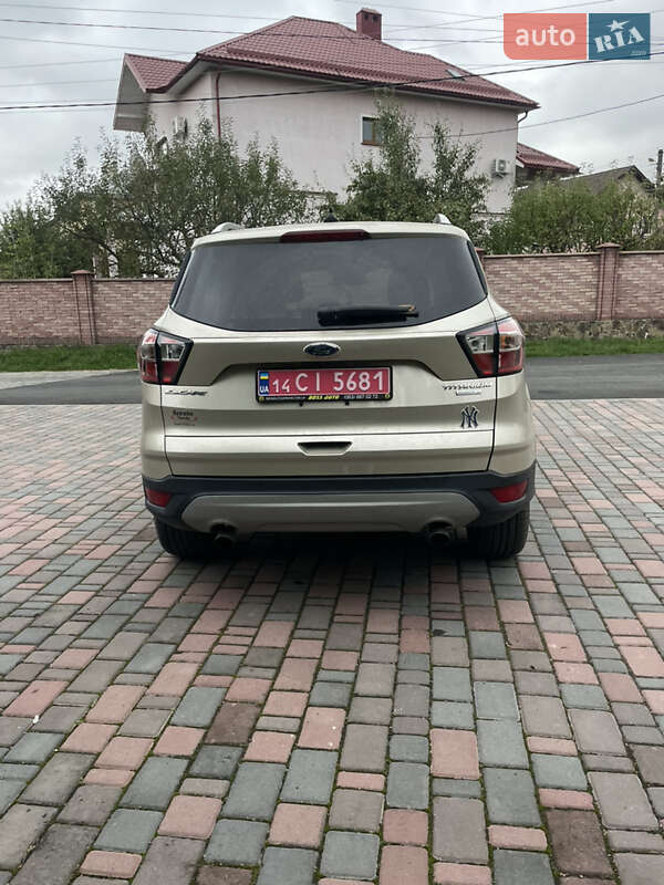 Ford Escape 2018