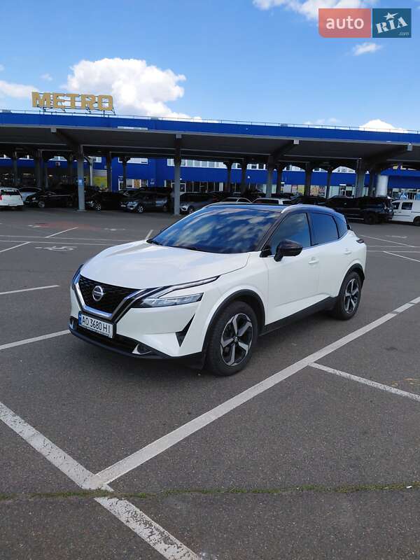 Nissan-2