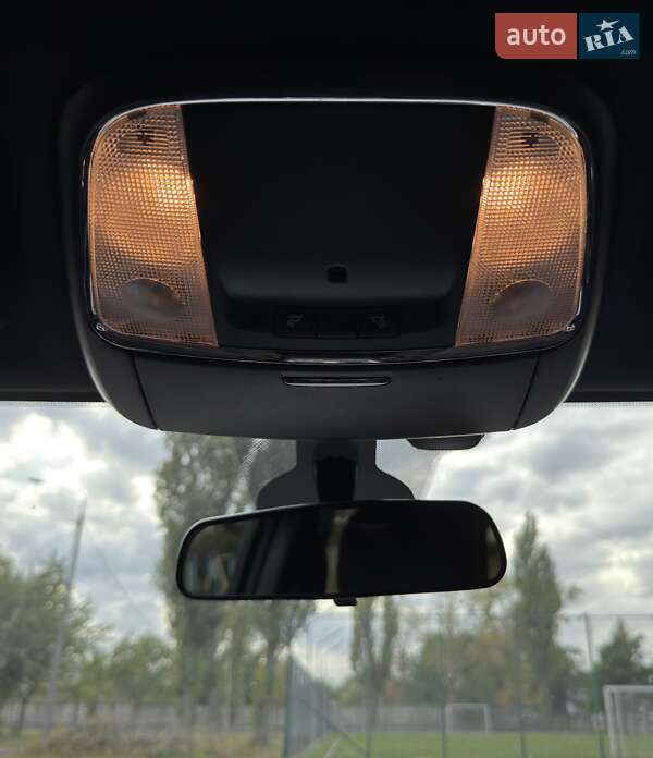 Jeep Grand Cherokee 2020