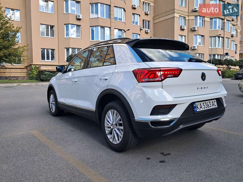 Volkswagen T-Roc 2019