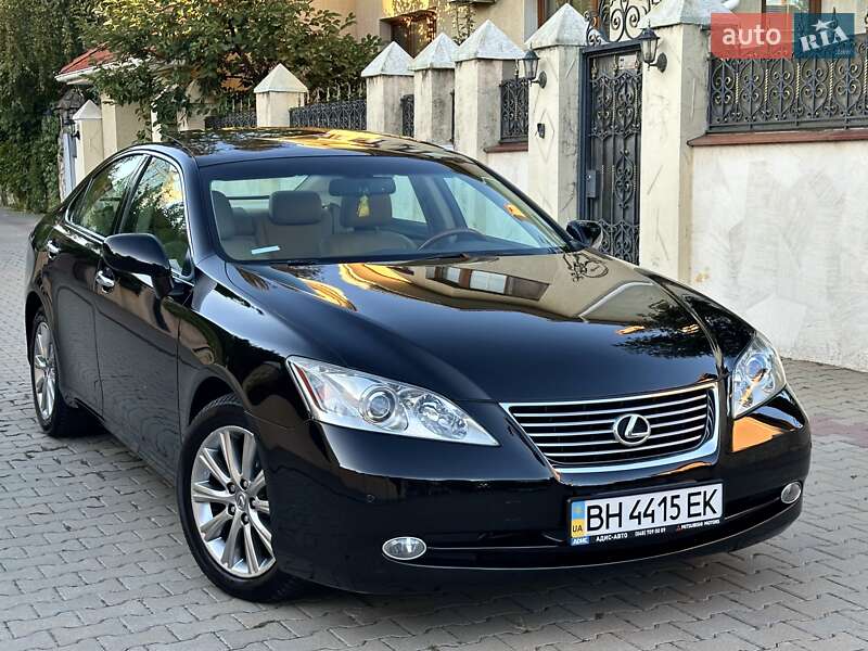 Lexus-23
