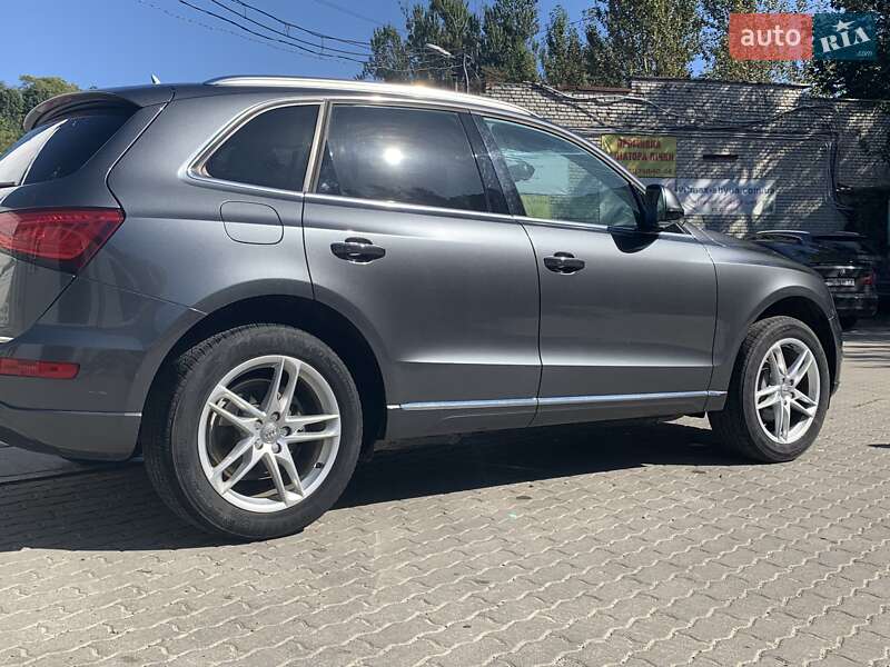 Audi Q5 2016