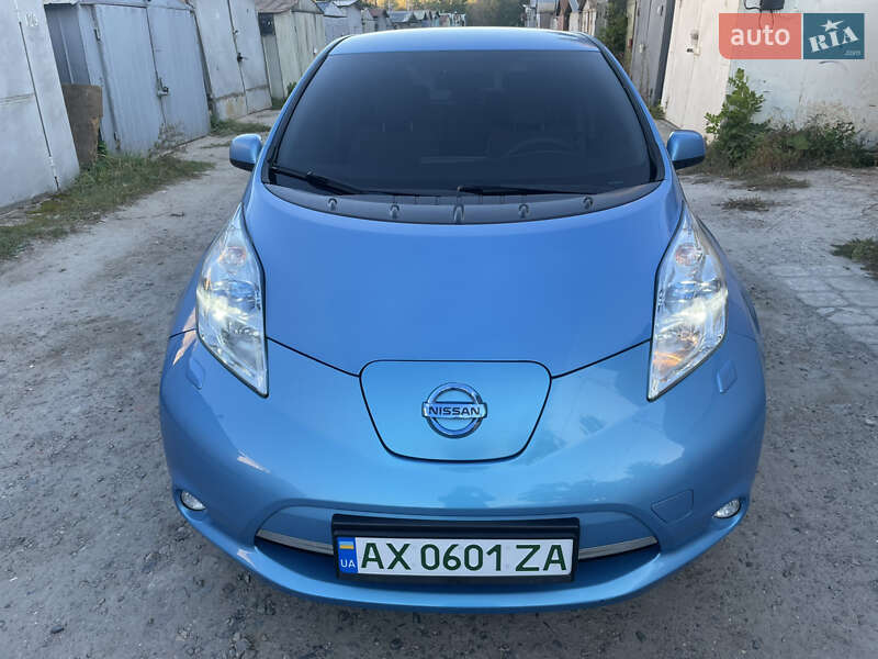 Nissan Leaf 2012