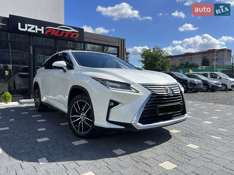 Lexus-21