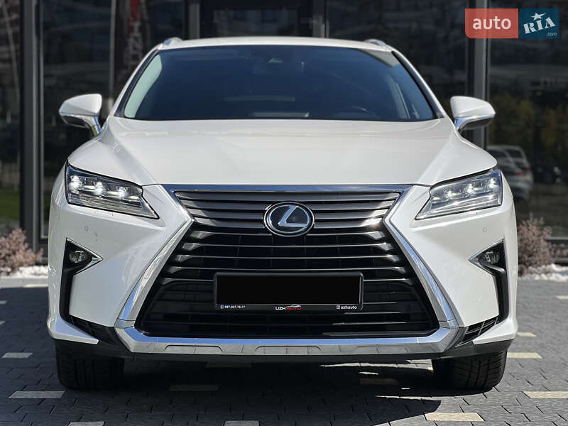 Lexus-14